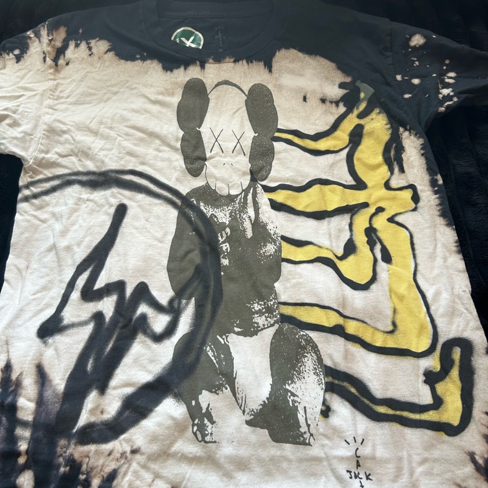 Graphic Black and Yellow Men's Shirt